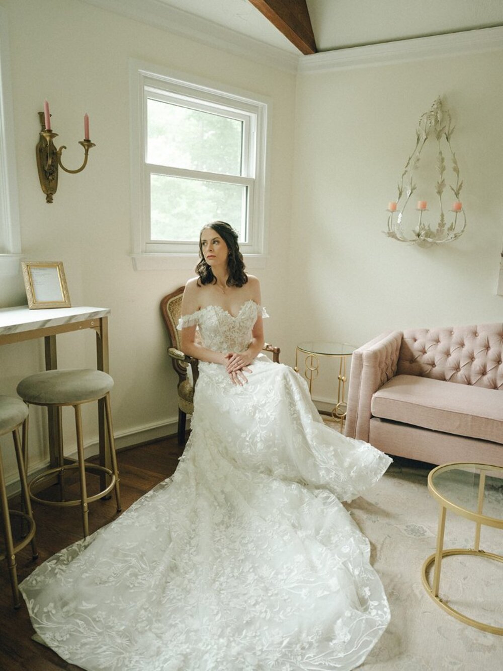 Calla Blanche Wedding Dress - Picture 3 of 5